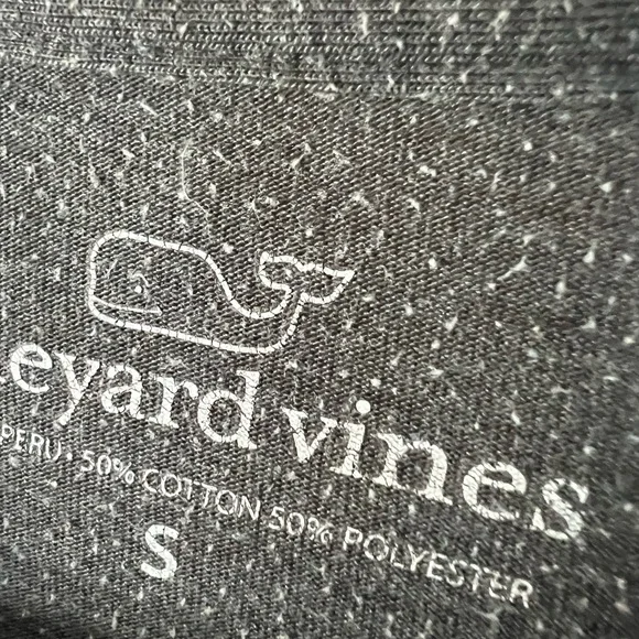 Vineyard vines guitar long sleeve tee Small - Picture 2 of 4
